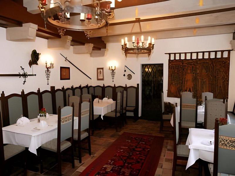 C1B3EA45785E8A1B54AC4091DBB9F709