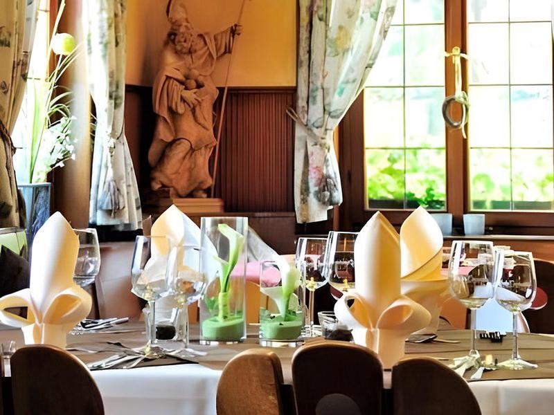 4AB69CE15C20EF599C4CD1036E8C102A