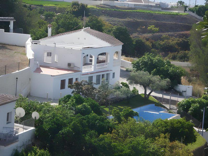 64F5C7FB6457C957F464FD3D7F998063