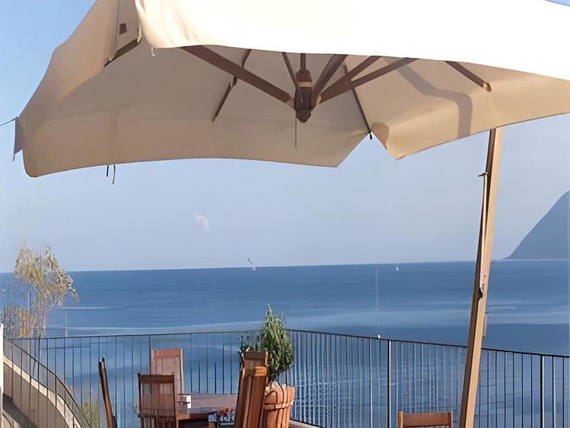 DA4E55473F0F9C4C81D9C2B3009EE68A