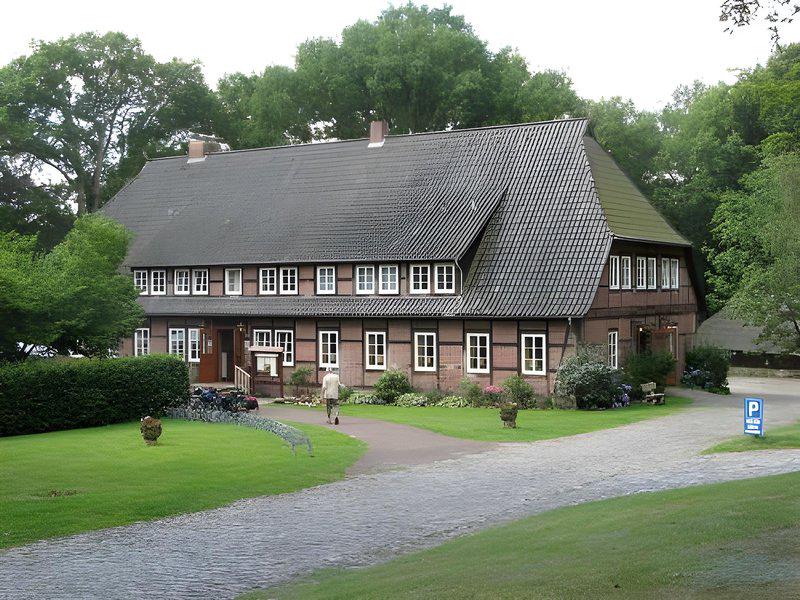 63D694FC9E71145C4F5DCA935DDF60C8