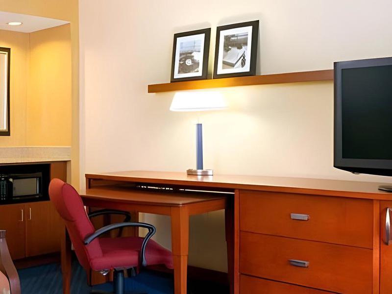 C4034CBACA3E5B8F90CC5CE72712980D