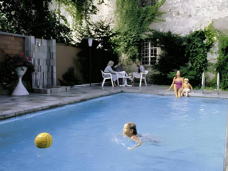 0DCB8F5079378319D152ED101B2B9832