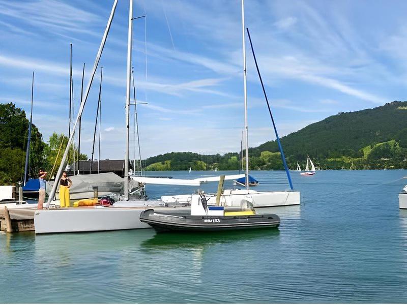 1556CFEE9262D80B95E28524BB273F65