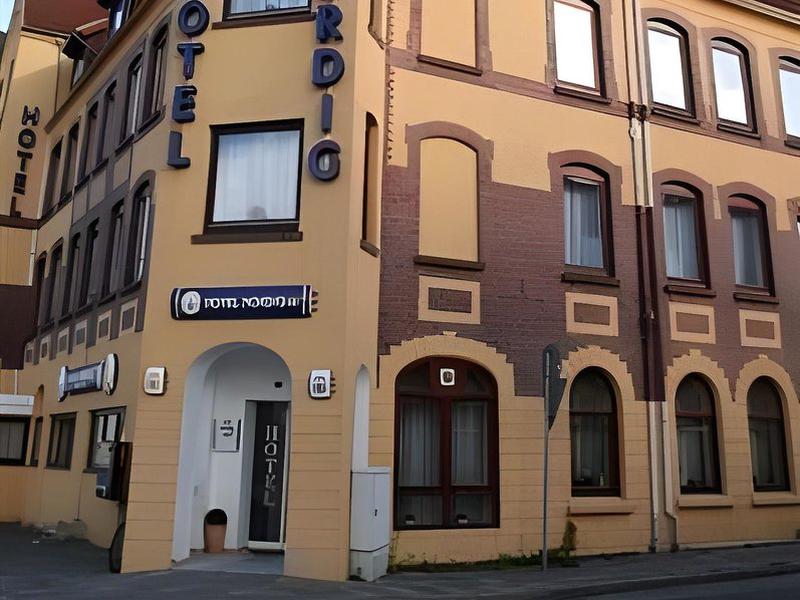 1F62E43B86C1B75C5FAC794677C3F6CD