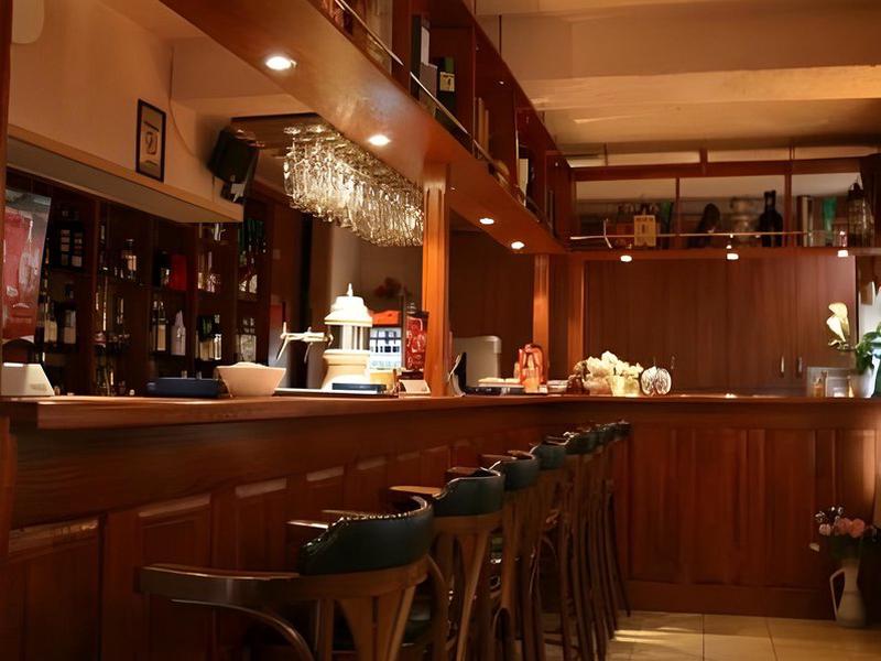 AD0BDEA5C90F2C1BEEA6693E2EAB0482