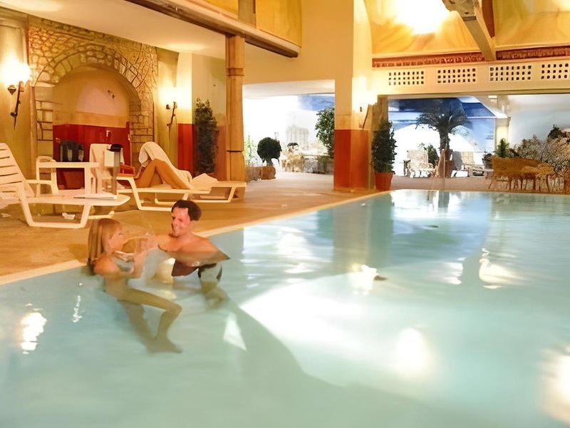 BDD31936A7EC6473B949D799AFC7AEBC