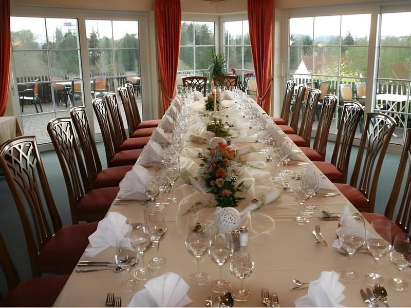 86E24BEB1639B7D38A7621706E8DCEE8