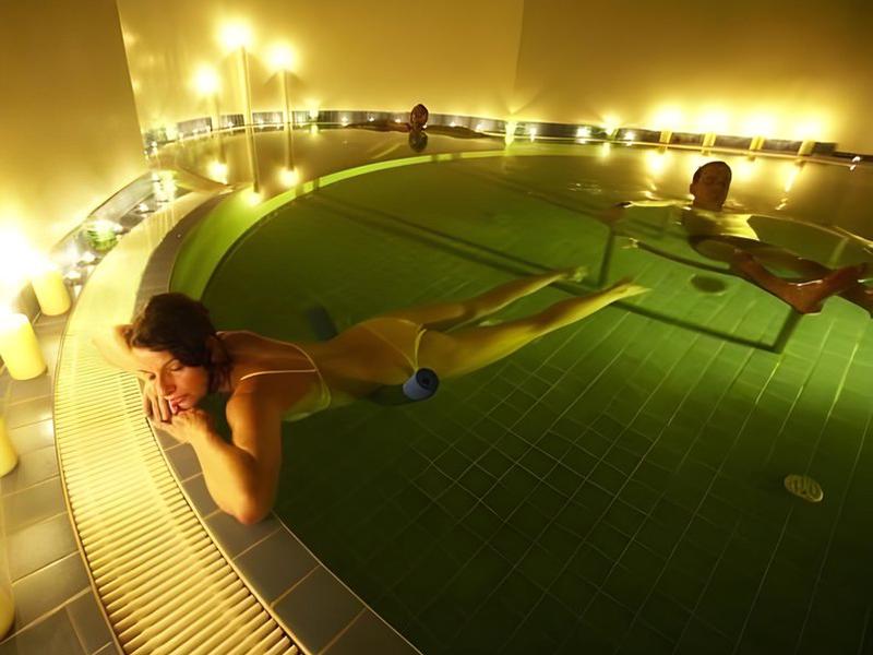 697E18168A5C9139B4FA5C969E3ECD28