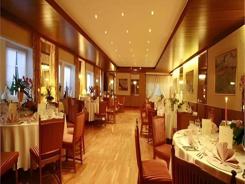 2EE775CEF8C528DB16F3DFE5A1AF89A7