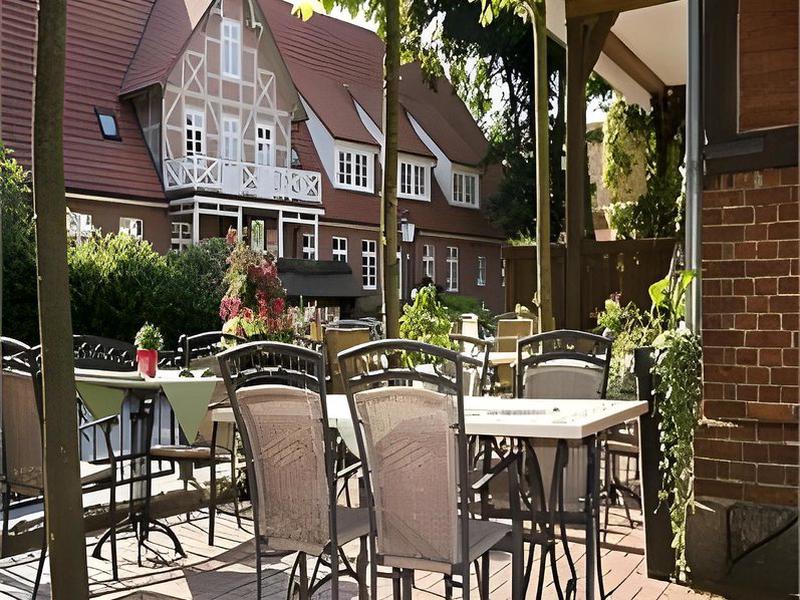 5D8519953F121B7D9E0AB4E6797E673D