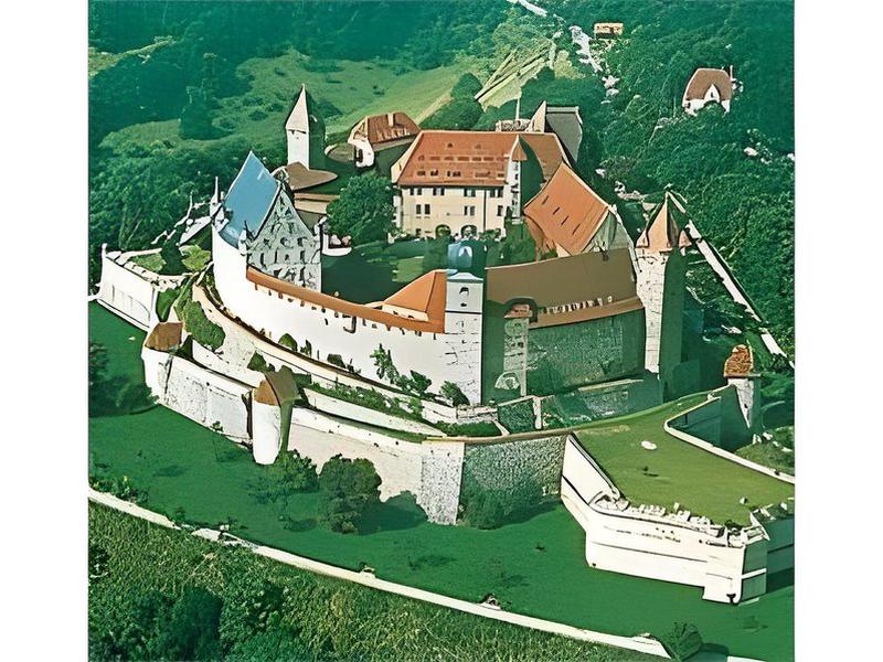 0F17DD925AA82C5A35D4B24EF3746834