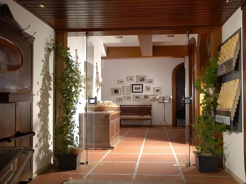 C2B54E91D3295059EF2E5296C5E3283D