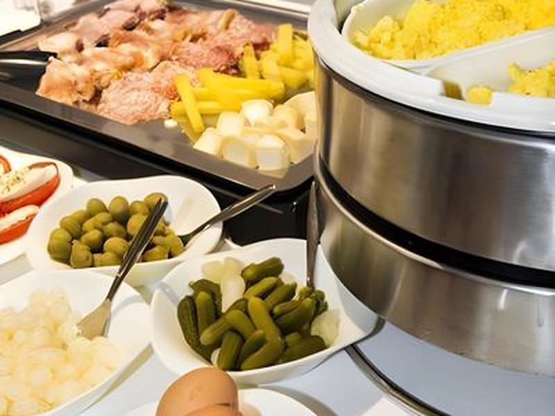 356CF60D835239FC6B9F68F9B6E9FE60