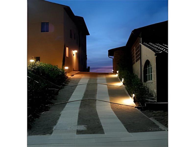 F64B1D51D962E1630EB06C717305A5B5