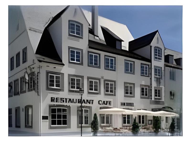 89E3A4C0A2D1CD965753A7289EEBC77D