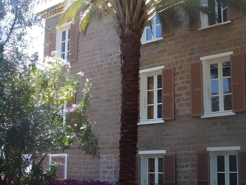 310E2334794C52D2A77A85D4DFD5B044