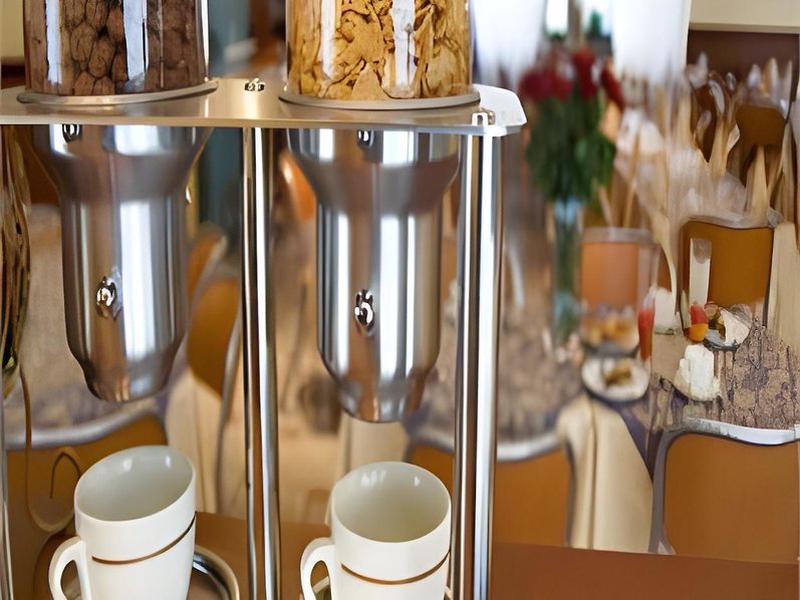 F8E2124C8309F1C4F3D08A895C697B7B