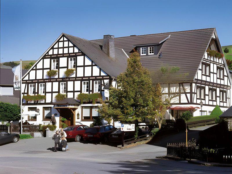 0250F2A2426715EC43880CA9503EAA1A