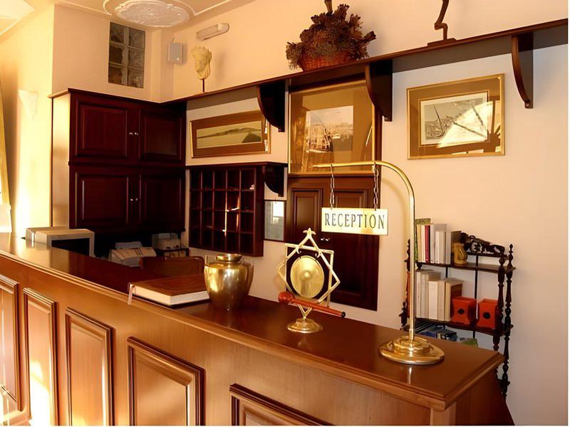 C82BE14B5C4D648408052FDFDEDDA5BE