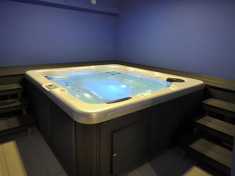 C3EA76164E1D562B526515BBC1356BDD