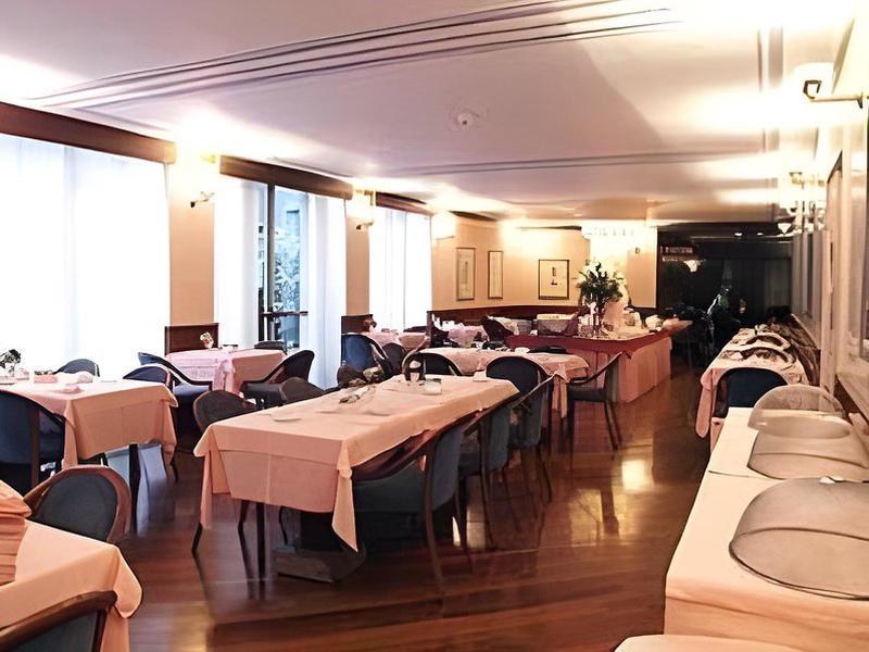 307F410C02749B351A21EA94A2B7DCDA