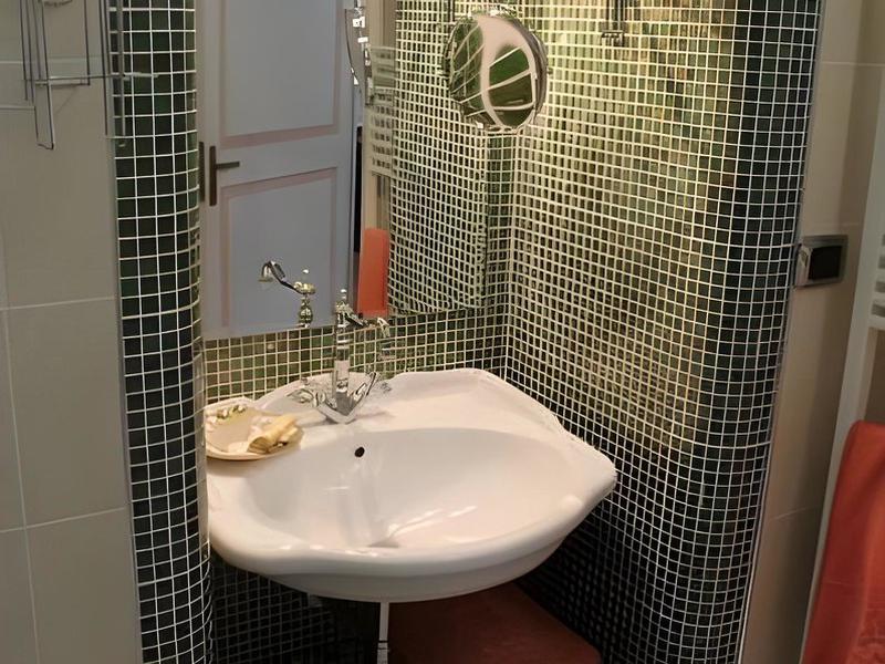 2BE4B4B83A4CFC351811A1D40E42038B