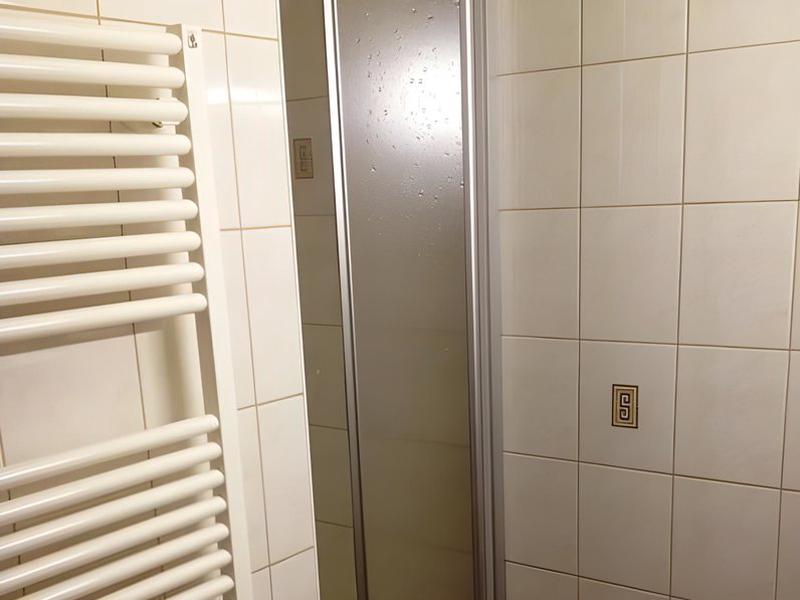 2CC84AE437389CF65FC0AA3C0E4DFC5C