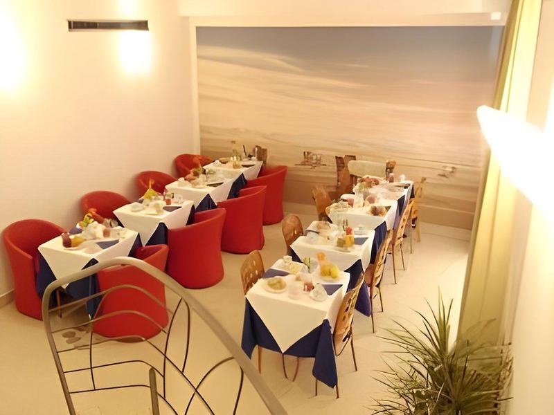 8548E765E27F5B93A1D4116BECA29D0E