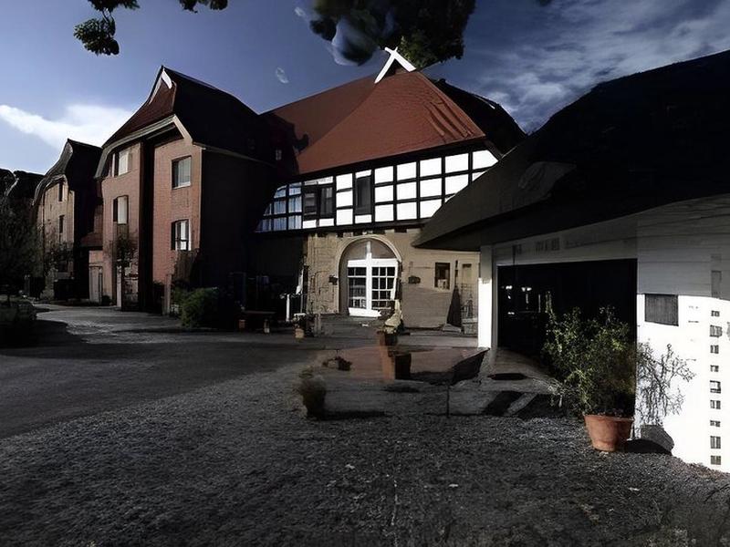 02224584B15737A1FE3D92611A65ACFD