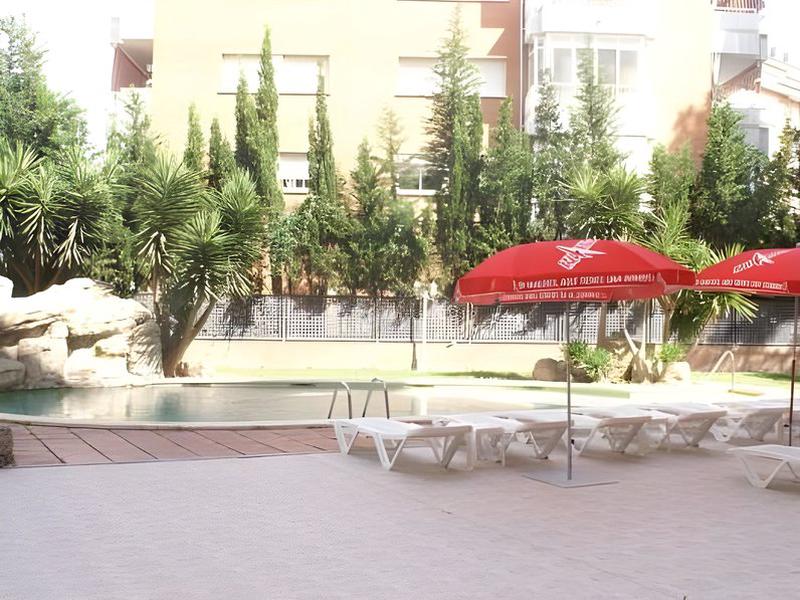 D00C58D5E6F59439F89D981546AA7CE3