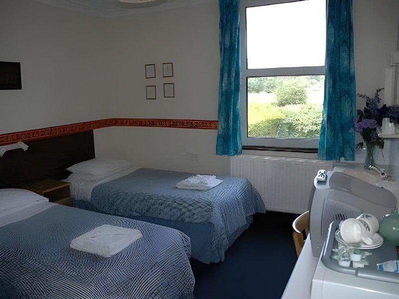 7577186C2F4A4B81F5638B8F2A4201D5