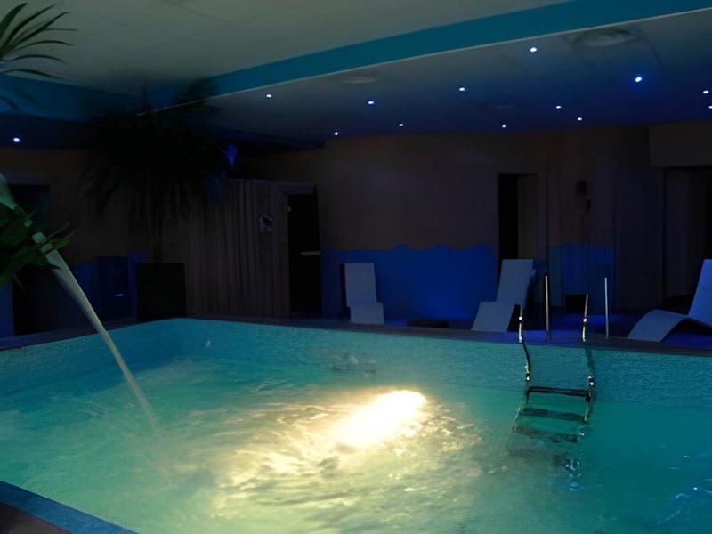 707B0862AF93DC49BEE5077D05AE4195