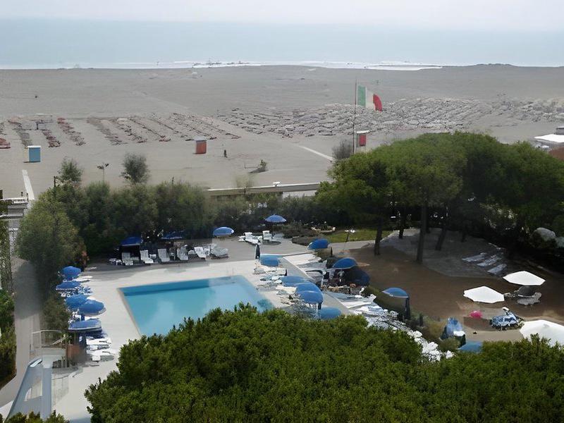 52BFE38E2A7FC0E15438765F09BA6E41