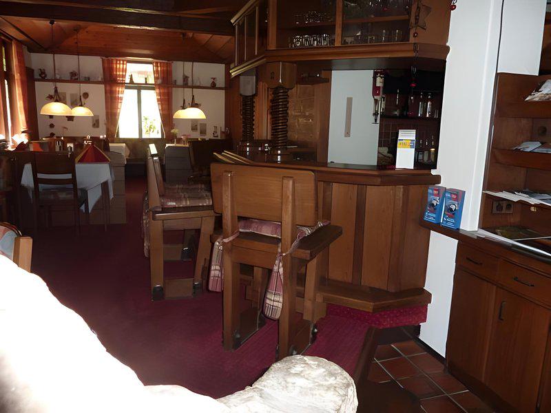 C00D6795296413A31C018F94643D2A98