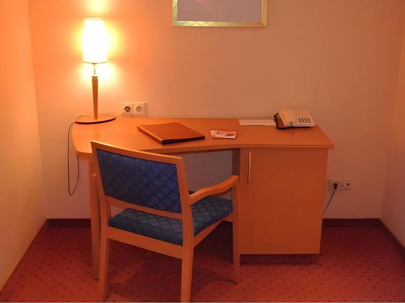 2C7BA0273FDEA0270913BF6A5705C7E1