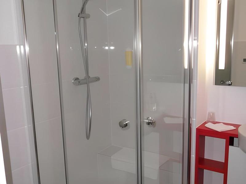 D73AE371765A0A7BEBB3C4FB7B0B6DE7