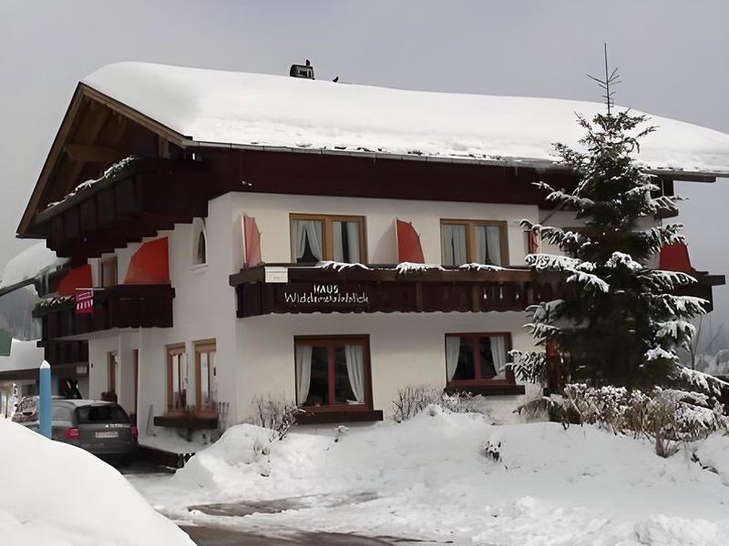 7207104857B681FE445C8B82CAA72408