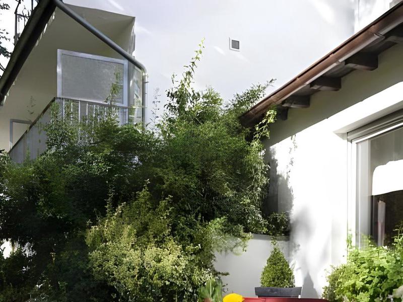 C9DC99E05B65349C645CC3E7787D41D0