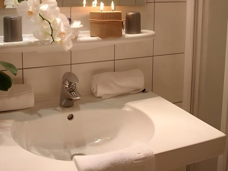 64D4C32DAB0FAFB45CEB4EABE5AC19F9