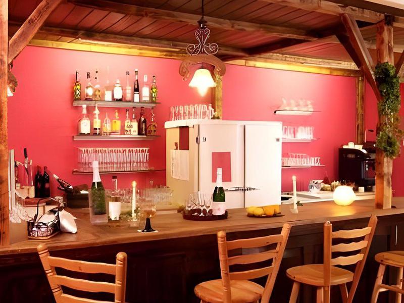 BD618346F0547A0E313E8B0E0D82F3C2