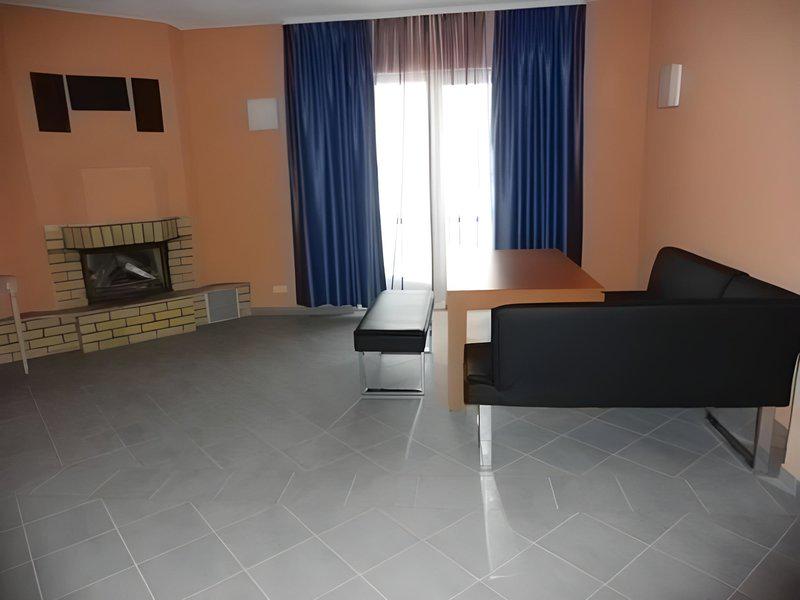 0AF80DDD9ADCDCB1B3F4627F8CEDF013