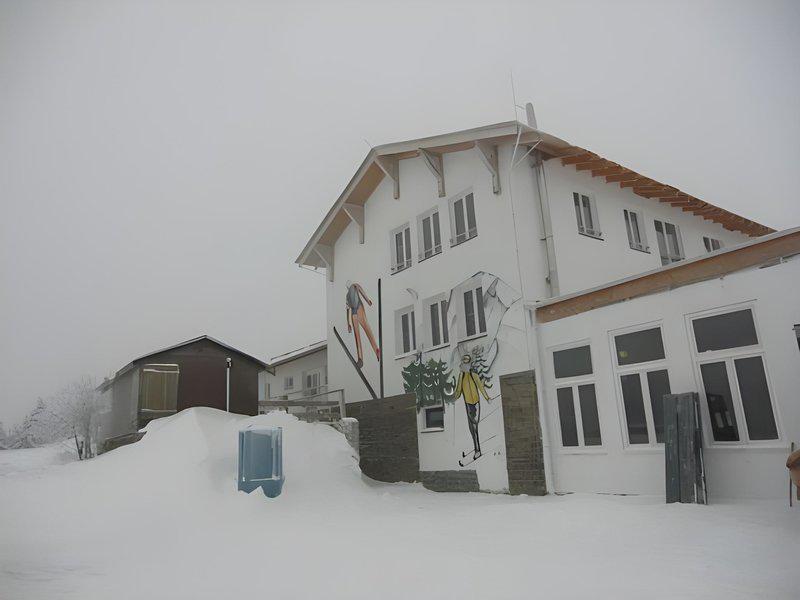 753F178C5EC96EA17D50E836954DEB9F