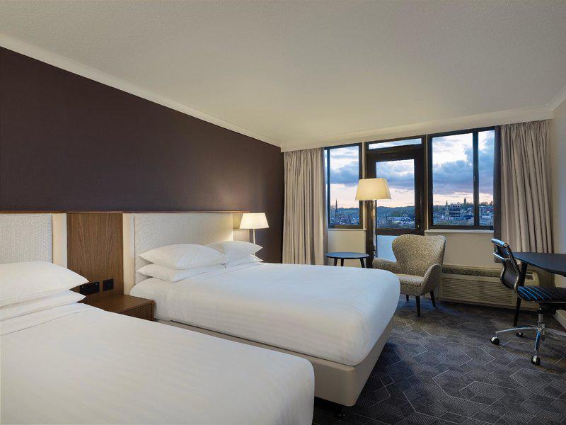 2C35EFD5ADA5E4FA9A91E0BB3437B825