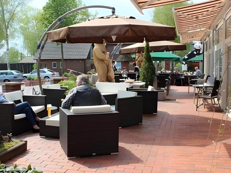 AB6AB06DE2BE19439420FC4AE43F769C