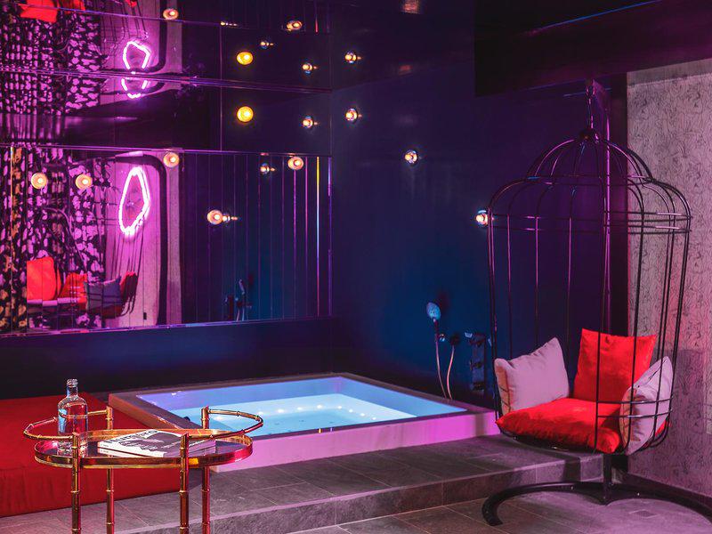 F407D0C4CADFB835CD7031665F65D82C