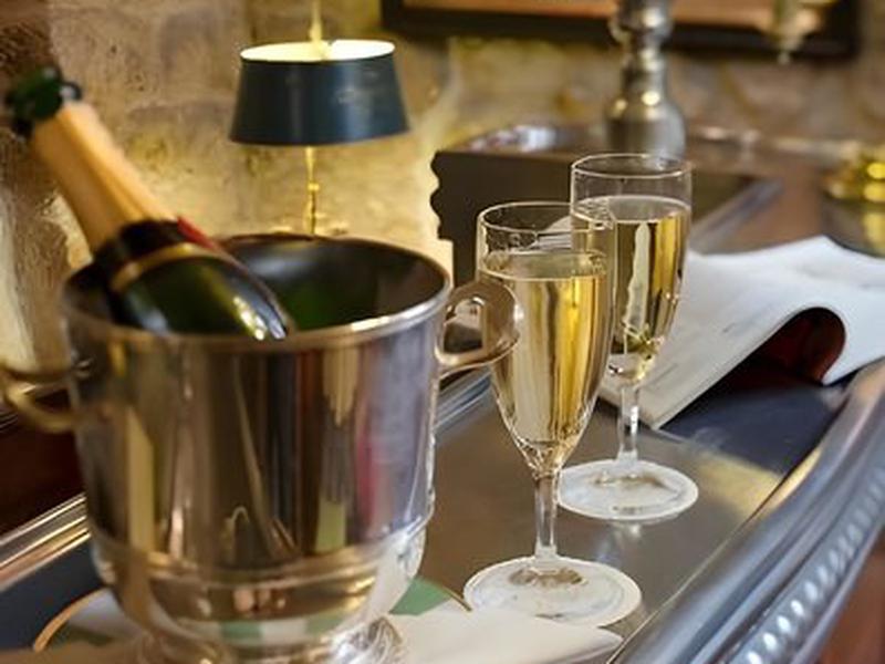 65A337649911D68292009276F1DD8C4D