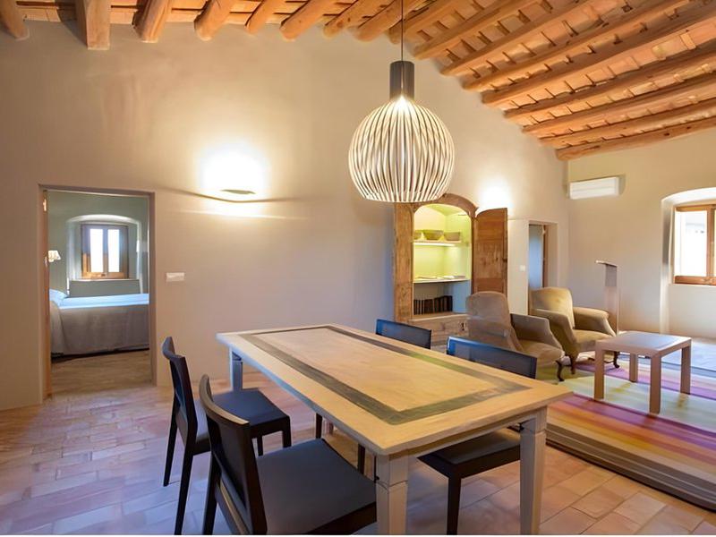 20AFD968B97E43826C41D0B84E435A04