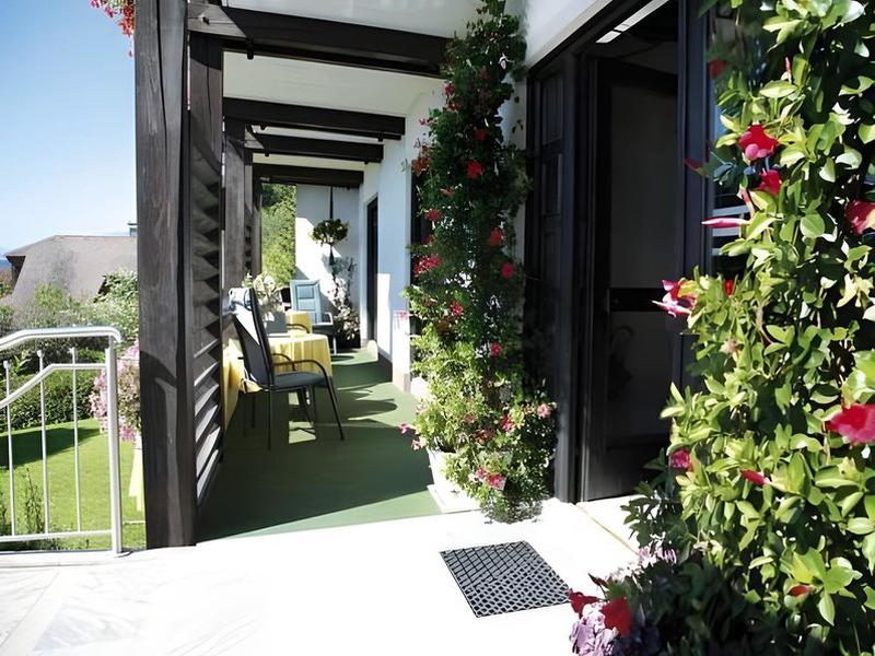 CF42FC9B4045007702A8AD9C82459242