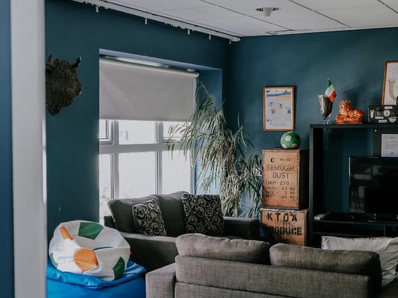 BB4B02D12CF338F0B19B7A295859A071